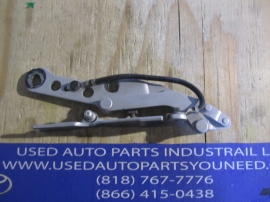 BMW - Hood Hinge - 8200123
